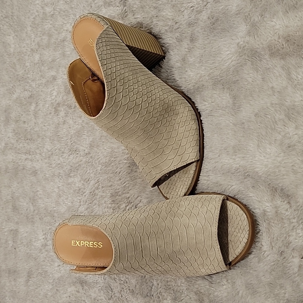 Express Block Heels